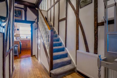 4 bedroom semi-detached house for sale, Rayleigh Road, Leigh-On-Sea SS9
