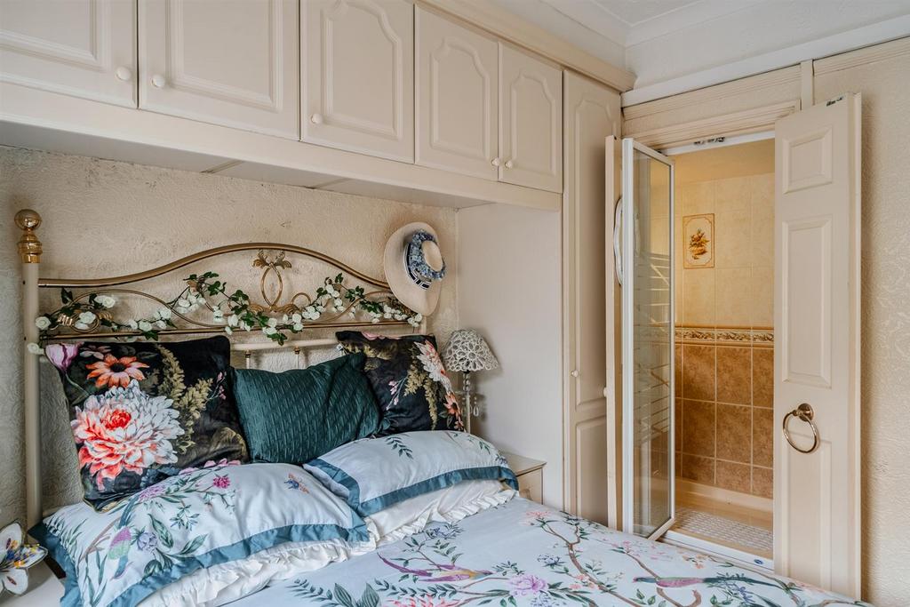 59 Usk Road-27.jpg