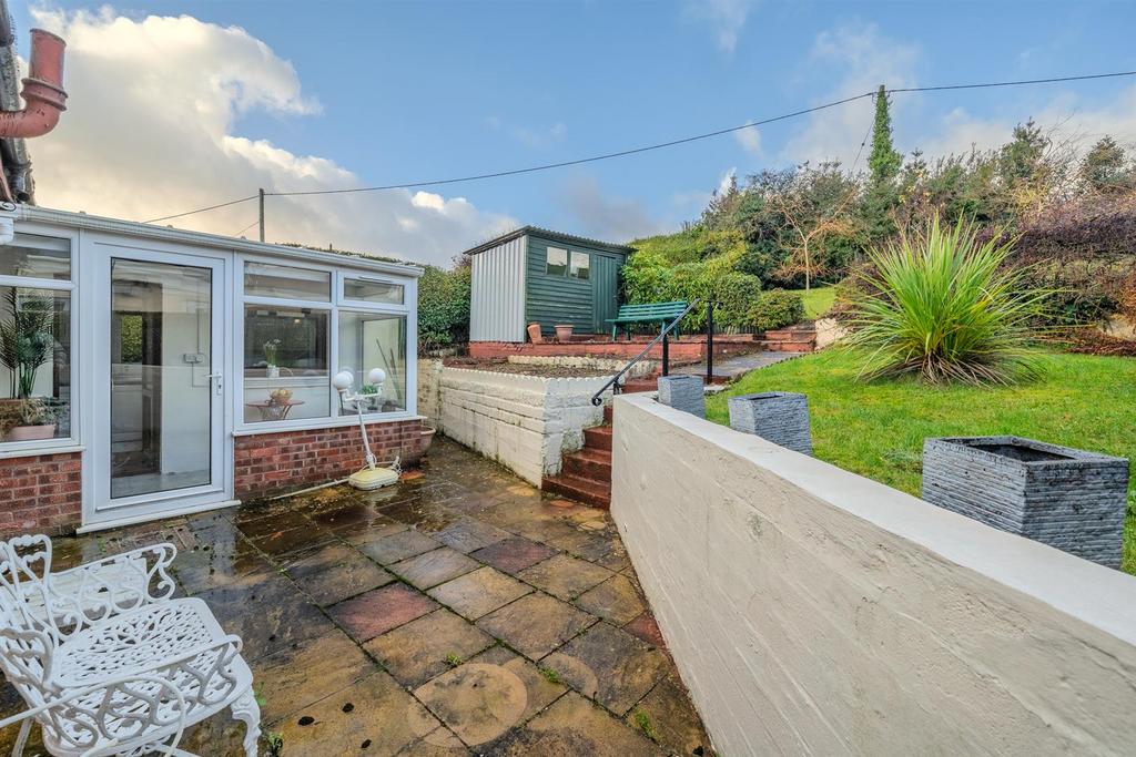 59 Usk Road-3.jpg