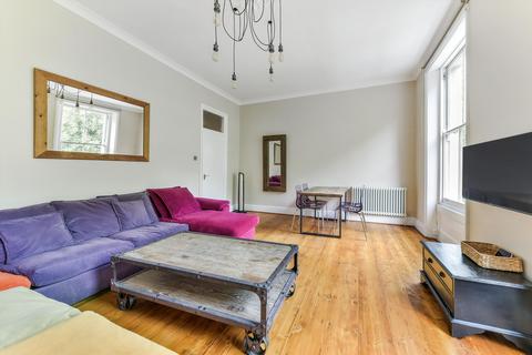 2 bedroom flat to rent, Oakley Square, London, NW1