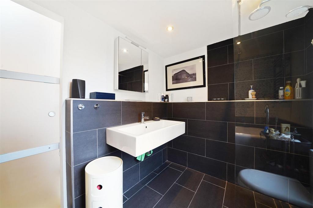 97 Davenport Road - LErt1arh U8j Dy L7c PLv P.jpg