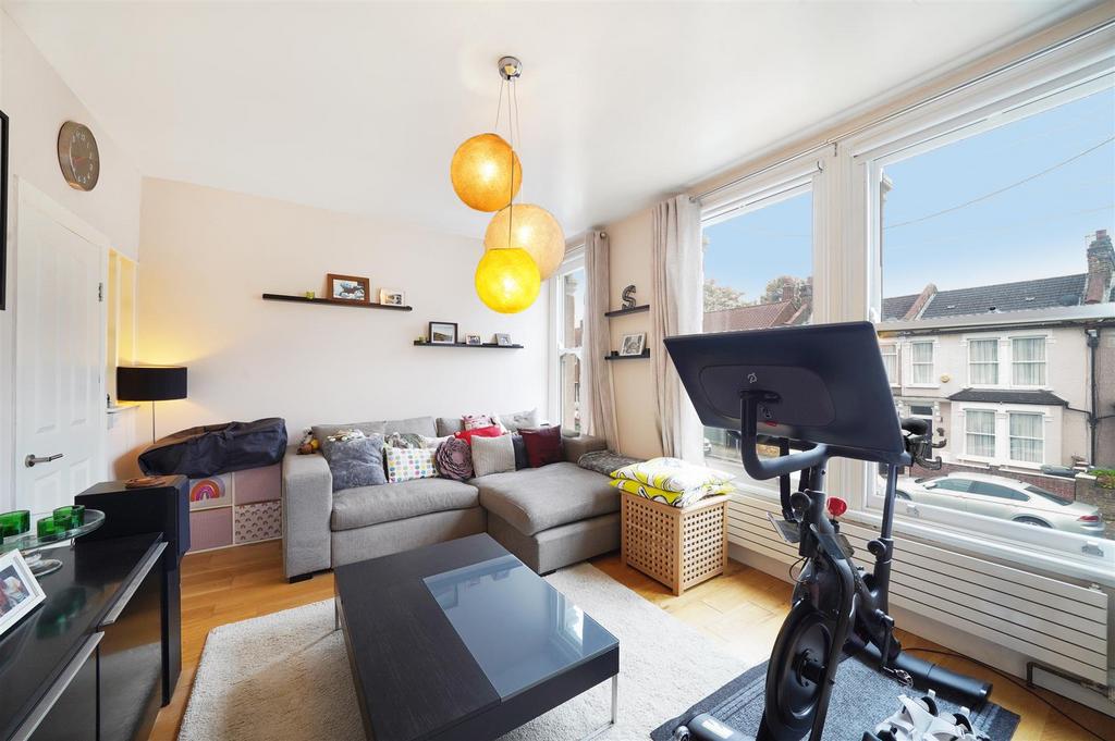 97 Davenport Road - r HIIy K6q10 Kh1ec9 SMQg.jpg