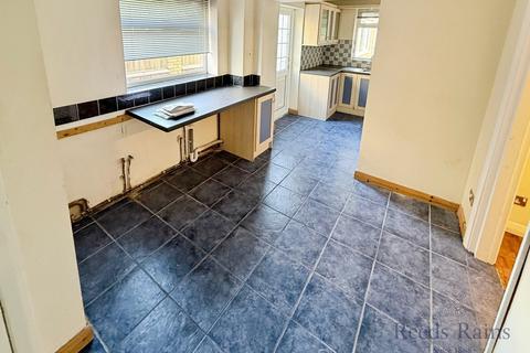 3 bedroom semi-detached house for sale, Trentham Gardens Close, Staffordshire ST4