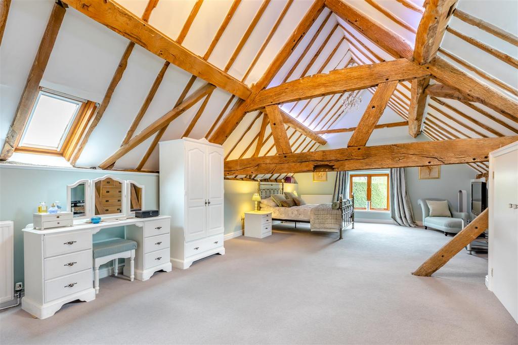 8549356-interior19.jpg
