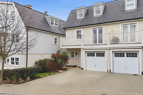 undefined, Westmount Close, Worcester Park KT4