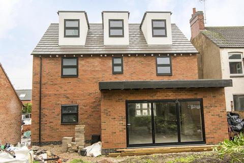 5 bedroom detached house for sale, Gardiner Street, Market Harborough