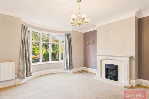 3 bedroom semi-detached house for sale, Scalby Road, Scarborough