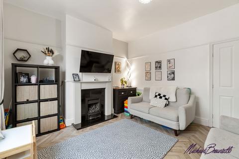 3 bedroom terraced house for sale, Beacon Grove, Bradford BD6