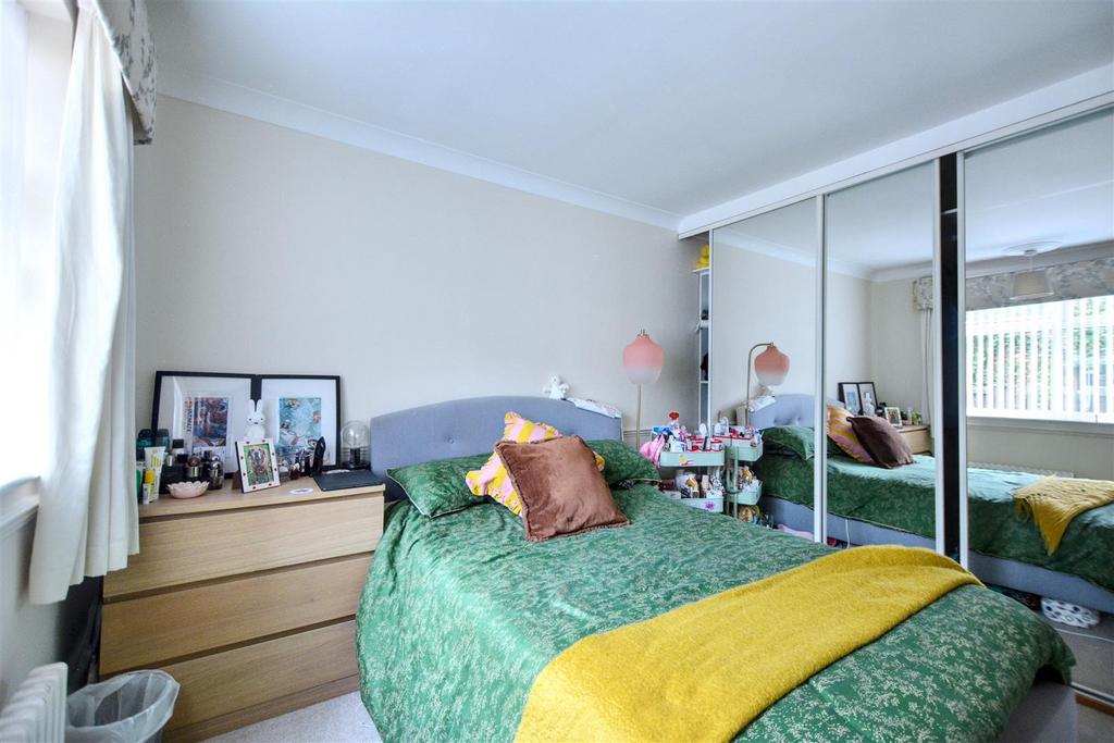 Bedroom 1.jpeg