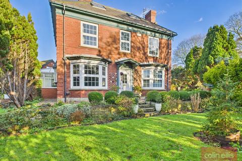 4 bedroom detached house for sale, Green Lane, Scarborough