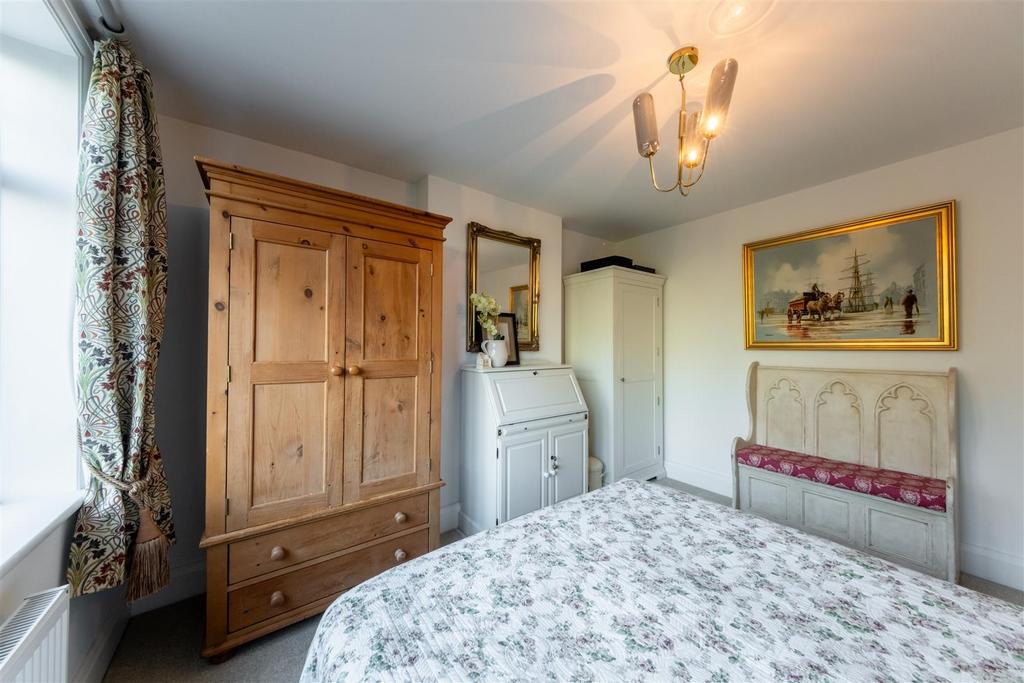 244 London Road-022.jpg