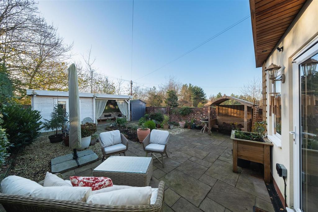 244 London Road-038.jpg