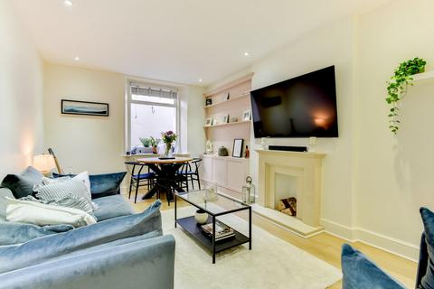 1 bedroom apartment for sale, Adelaide Crescent, Hove.