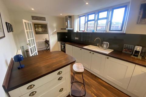 2 bedroom end of terrace house for sale, Bradfords Lane, Newent