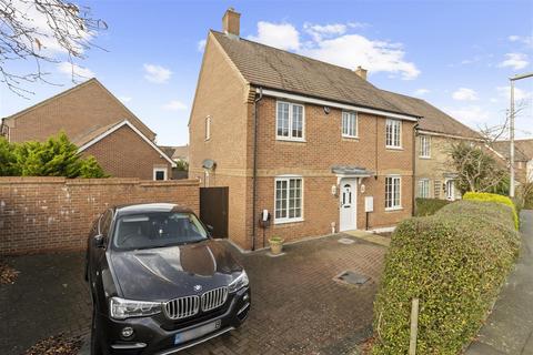 4 bedroom detached house for sale, Brunel Drive, Hailsham