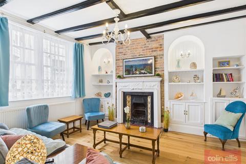 4 bedroom terraced house for sale, Princess Street, Scarborough