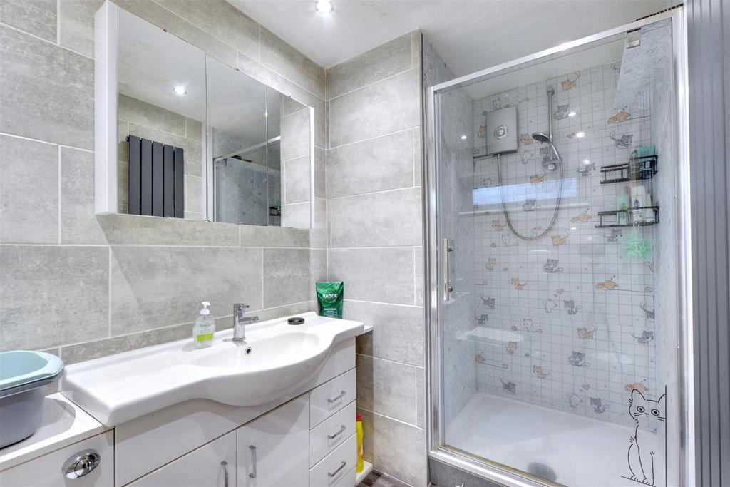 Shower Room 2.jpeg