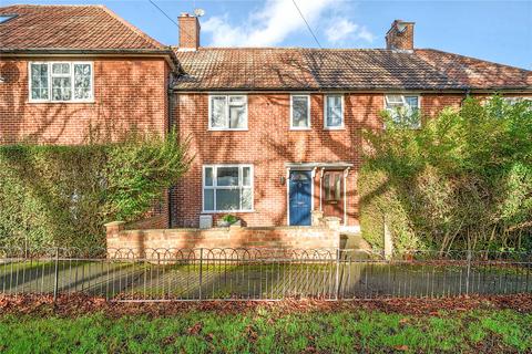 2 bedroom terraced house for sale, Hall Drive, Hanwell