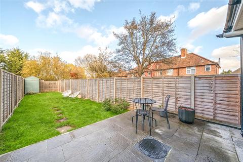 2 bedroom terraced house for sale, Hall Drive, Hanwell