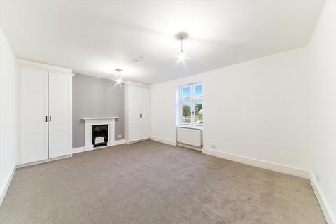 3 bedroom flat to rent, Agincourt Road, Belsize Park, London, NW3