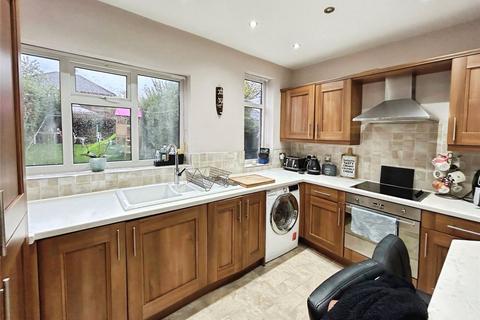 2 bedroom semi-detached house for sale, Broadway, Stoke On Trent ST3
