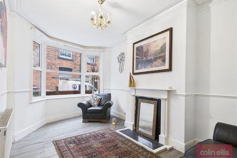 2 bedroom terraced house for sale, Greenfield Road, Scarborough