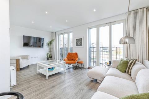 4 bedroom terraced house for sale, Common Creek Wharf, Kent ME1