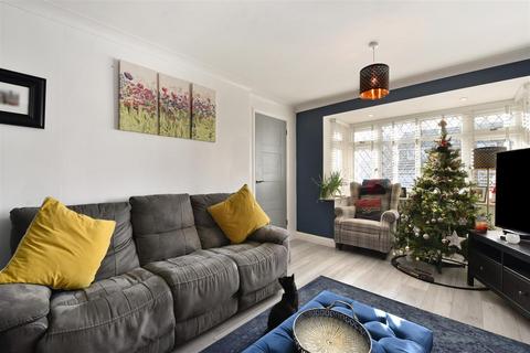 4 bedroom detached house for sale, Rockrose Court, Ludgershall, Andover