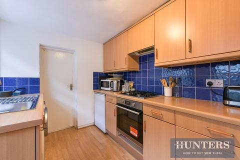 4 bedroom end of terrace house for sale, New Road