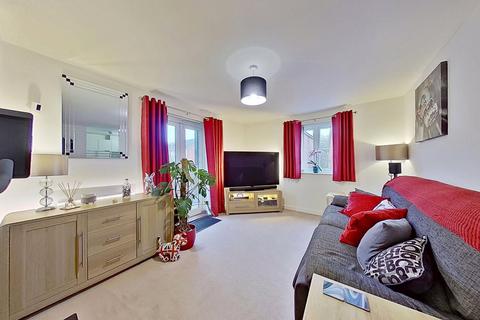 2 bedroom flat for sale, Weyman Terrace, Herne Bay, CT6 6DY