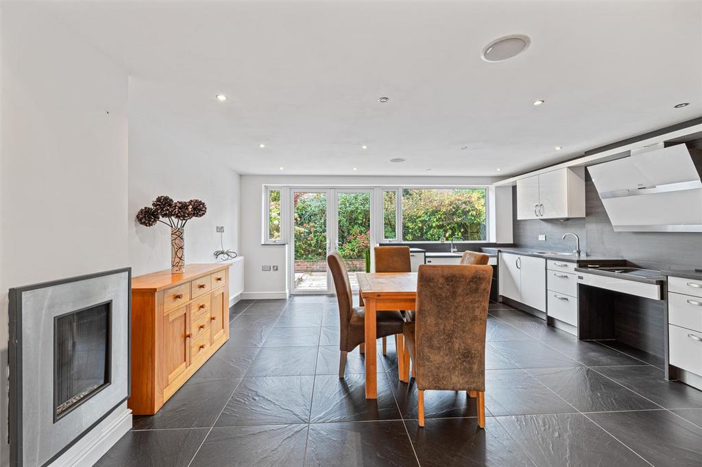 Kitchen Diner