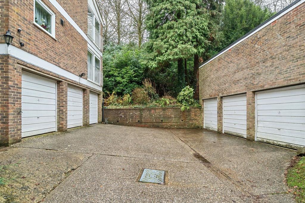 Garage Block