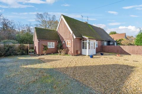 2 bedroom semi-detached bungalow for sale, Moseley Road, High Wycombe HP14
