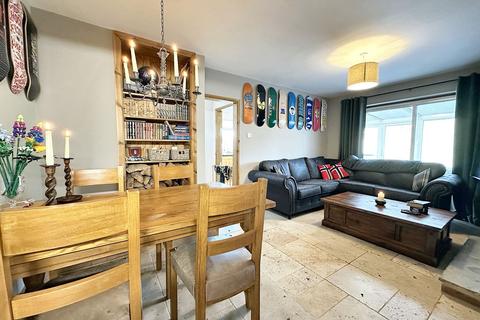 3 bedroom detached bungalow for sale, Ivor Close, Holbury, SO45