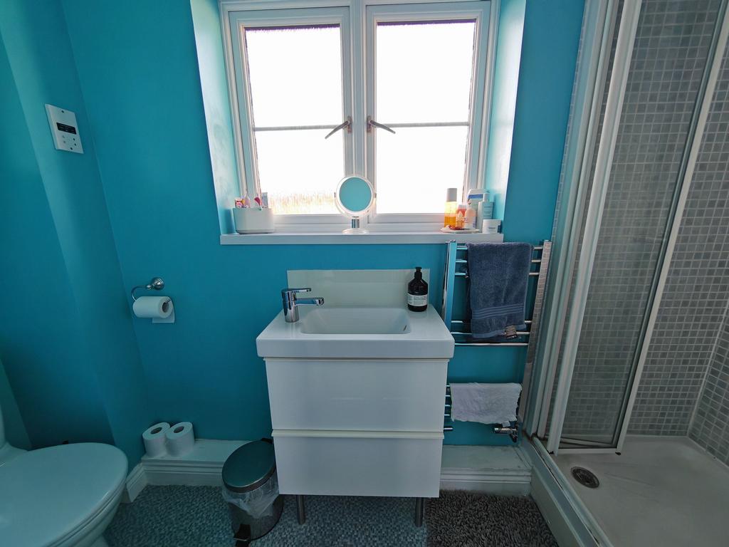 Ensuite
