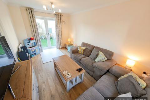 3 bedroom terraced house for sale, Cygnet Way, Trowbridge BA14