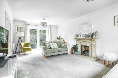4 bedroom detached house for sale, Ferney Road, Cheshunt, EN7