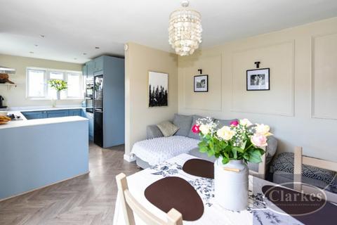 3 bedroom bungalow for sale, Nicholas Gardens, Bournemouth