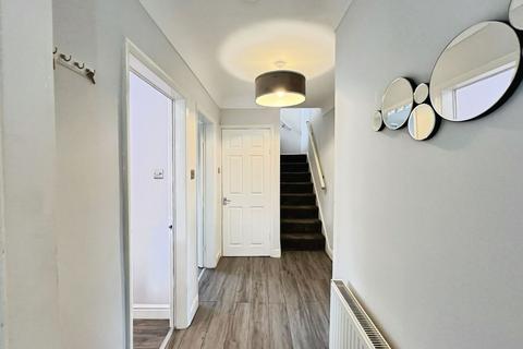 3 bedroom semi-detached bungalow for sale, Haymakers Way, Saughall, CH1