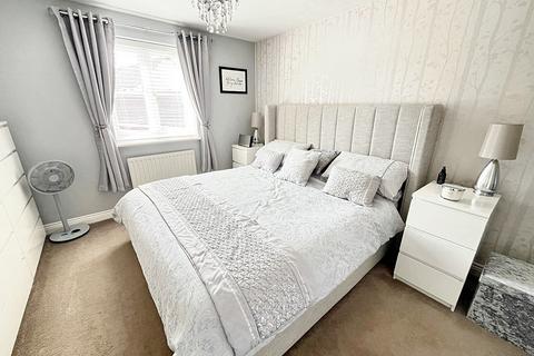4 bedroom detached house for sale, Britannia Close, Melksham SN12