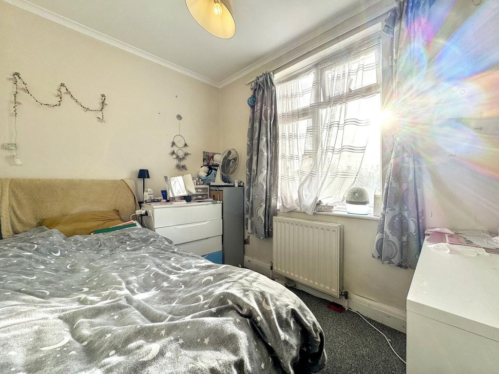 Single bedroom