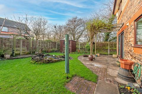 4 bedroom detached house for sale, Ward Close, Great Sankey, WA5