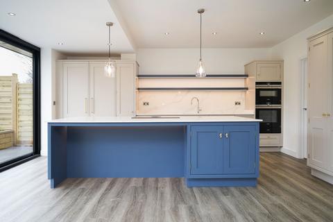 4 bedroom detached house for sale, Park Lane, Dronfield S18