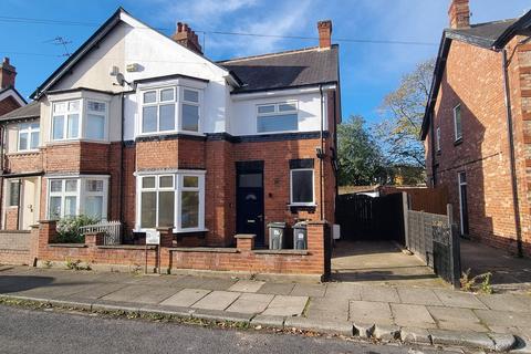 3 bedroom semi-detached house to rent, West Crescent, Darlington DL3