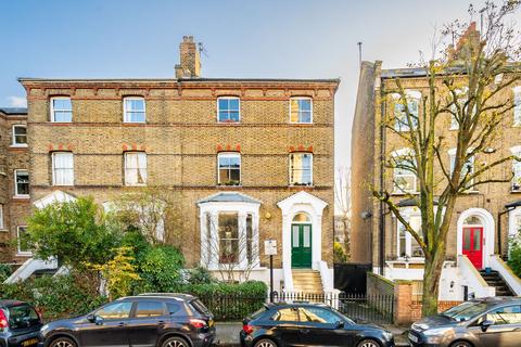2 bedroom flat for sale, Ashley Road, Crouch End, N19