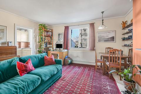 2 bedroom flat for sale, Ashley Road, Crouch End, N19