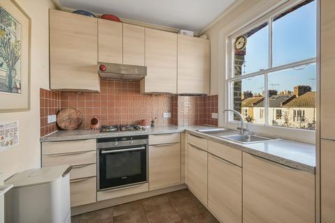 2 bedroom flat for sale, Ashley Road, Crouch End, N19
