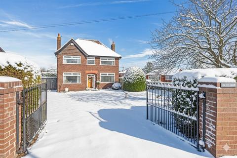 Chester Road, Grappenhall, WA4