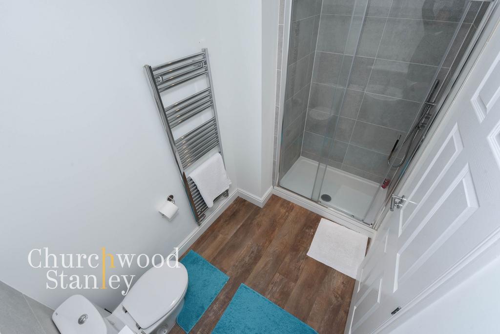 Second Ensuite