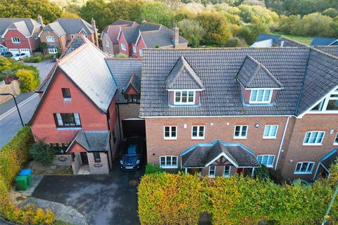 3 bedroom terraced house for sale - Newtown Road, Warsash, Southampton, Hampshire, SO31